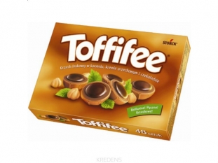 czekoladki bombonierka Stock Toffifee 400 g